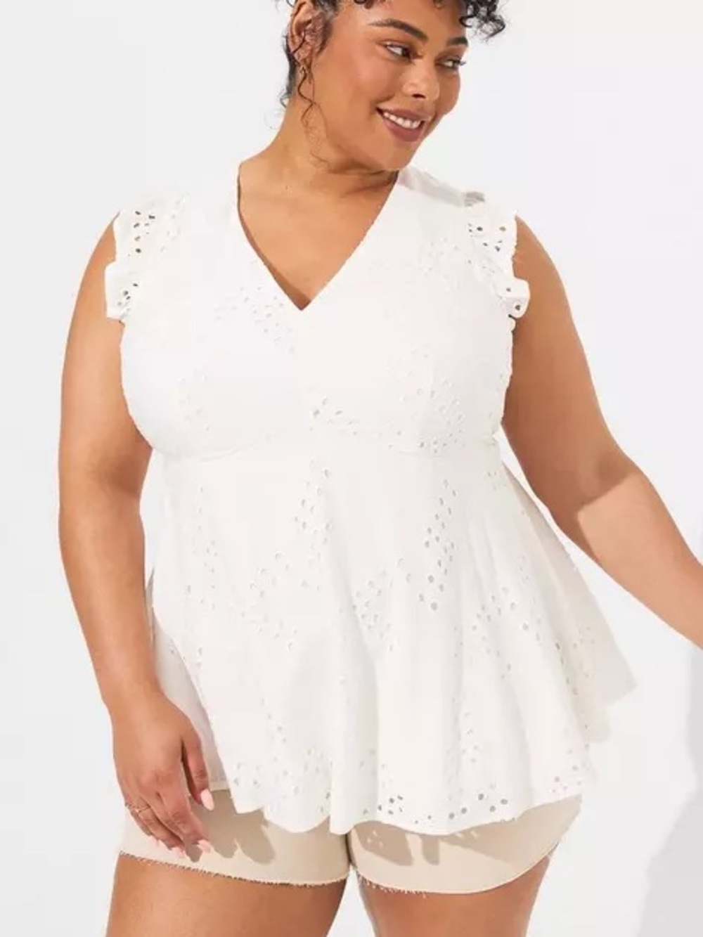Torrid eyelet ruffle sleeve babydoll - size 2 - white